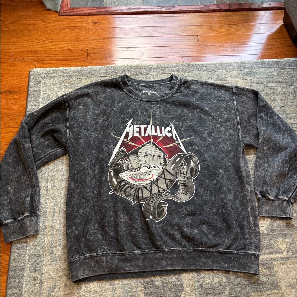 Men’s Crew Neck Metallica Sweater